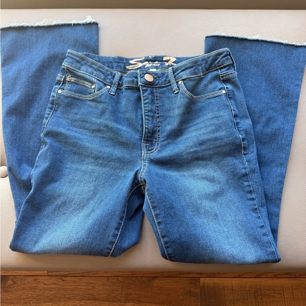 Seven7 Blue Straight Leg Jeans Classic Style